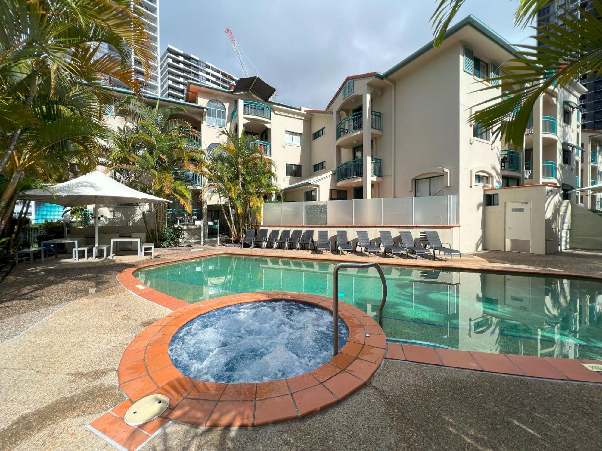 Cha Private Apts Aruba Beach Guldkusten Exteriör bild